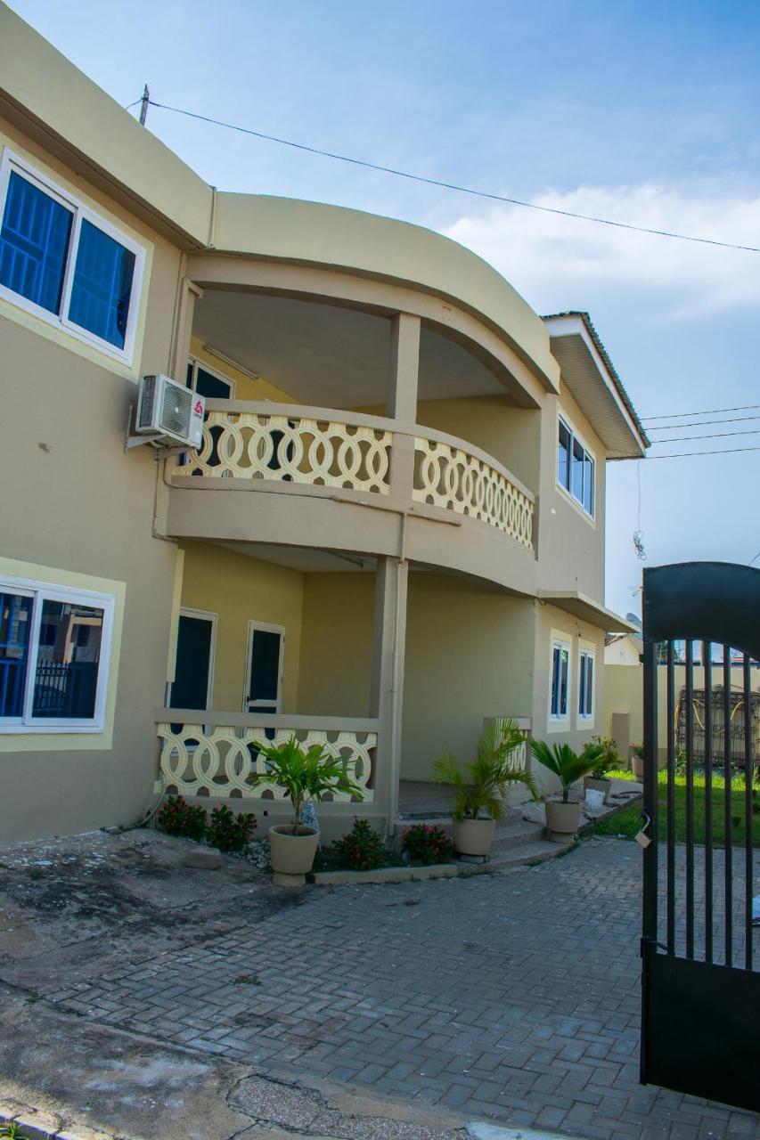 Brannic Lodge Akkra Exterior foto